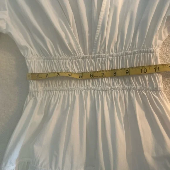 Showpo White V-Neck Puff Sleeve Maxi Dress Size 4 - Picture 15 of 15